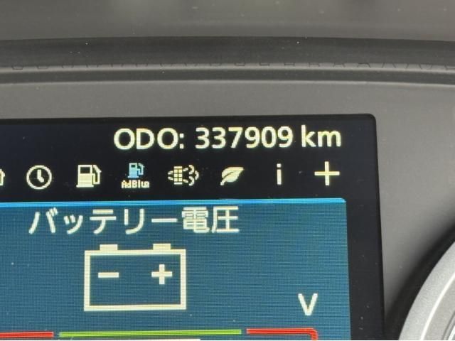 NISSAN DIESEL QUON 2019 Image 31