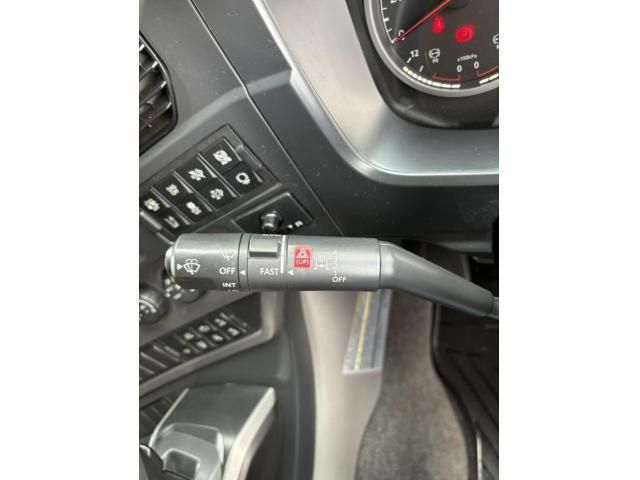 NISSAN DIESEL QUON 2019 Image 31