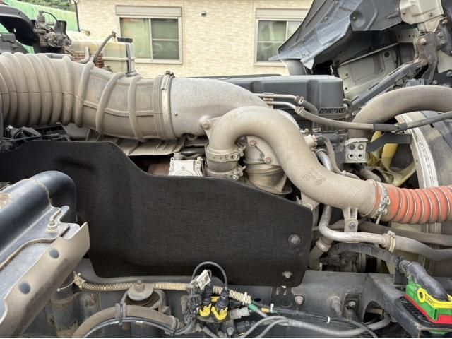 NISSAN DIESEL QUON 2019 Image 31