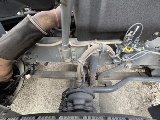 NISSAN DIESEL QUON 2019 Image 31