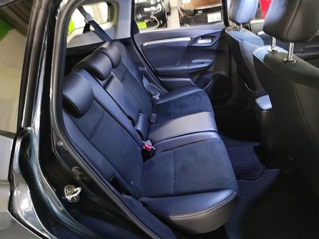 HONDA SHUTTLE HYBRID 2016 Image 31