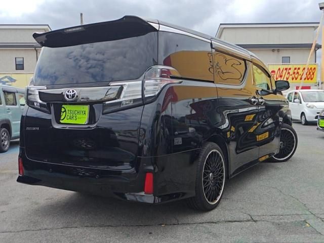 TOYOTA VELLFIRE 2017 Image 31