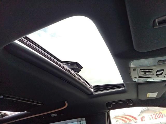 TOYOTA VELLFIRE 2017 Image 31