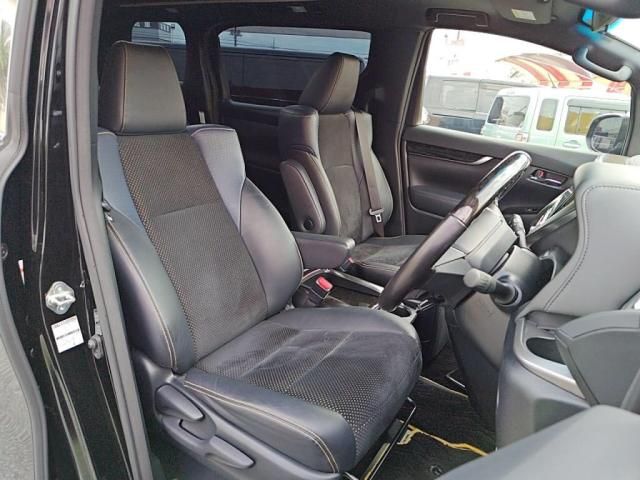 TOYOTA VELLFIRE 2017 Image 31