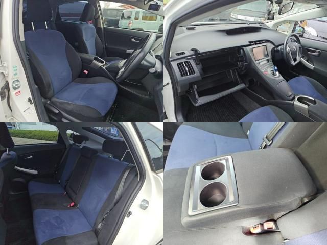 TOYOTA PRIUS 2012 Image 31