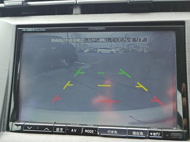 TOYOTA PRIUS 2012 Image 31