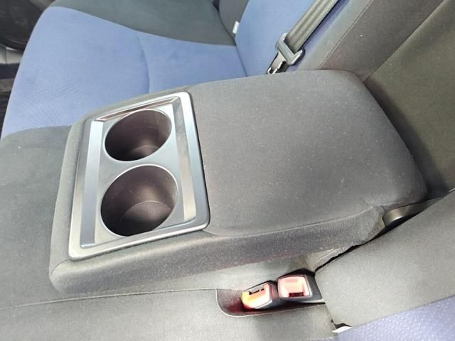 TOYOTA PRIUS 2012 Image 31