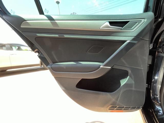 VOLKSWAGEN GOLF 2017 Image 31