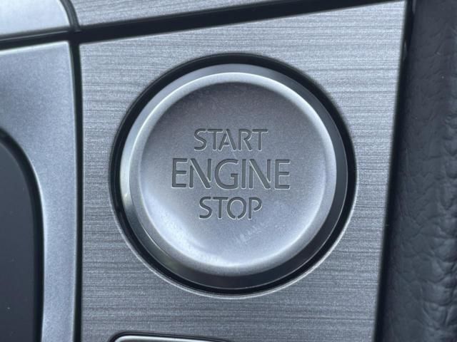 VOLKSWAGEN GOLF 2017 Image 31