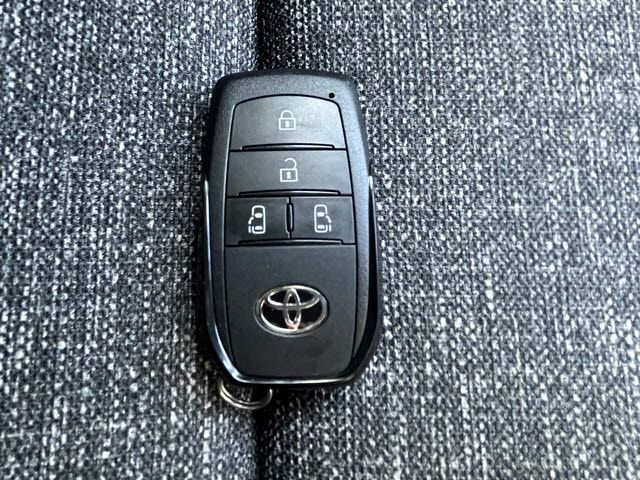 TOYOTA SIENTA HYBRID 2022 Image 31