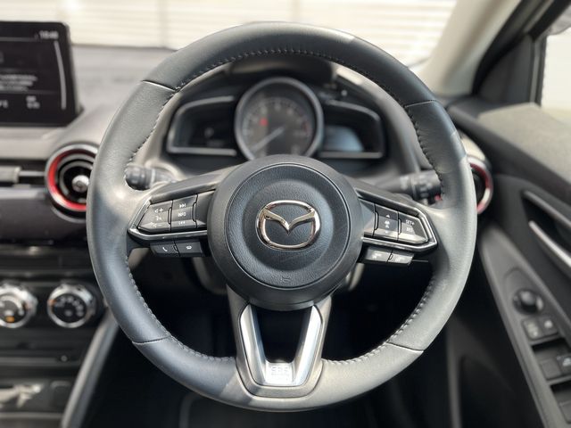 MAZDA 2 2023 Image 31