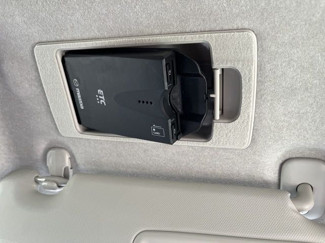 MAZDA 2 2023 Image 31