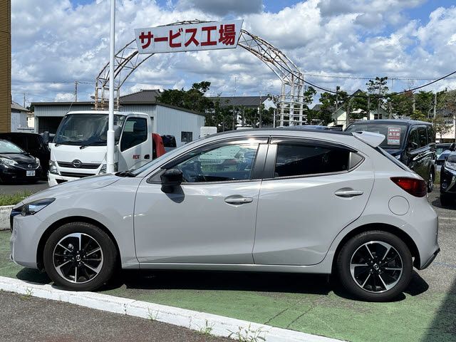 MAZDA 2 2023 Image 31