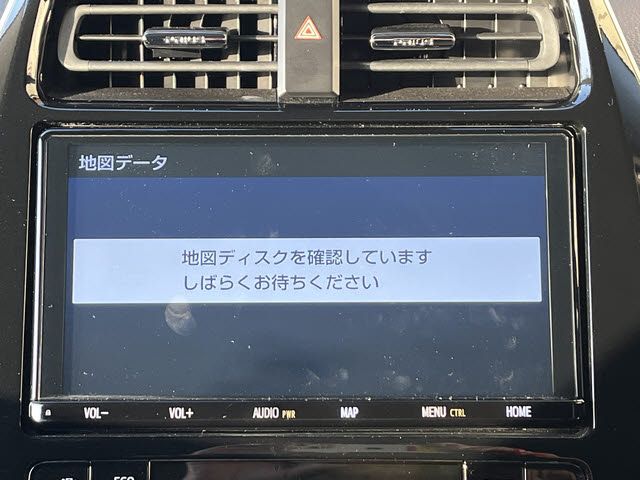 TOYOTA PRIUS PHV 2019 Image 31