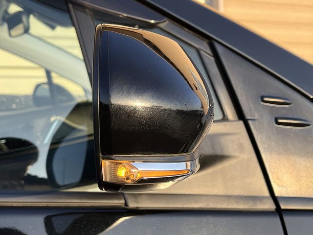 TOYOTA PRIUS PHV 2019 Image 31