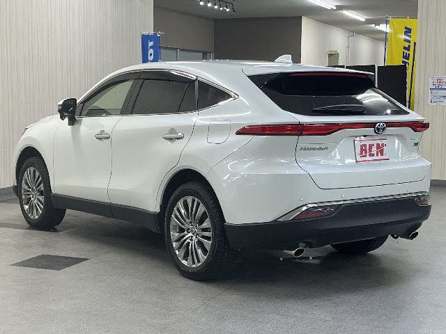 TOYOTA HARRIER HYBRID 2022 Image 31