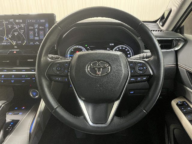 TOYOTA HARRIER HYBRID 2022 Image 31