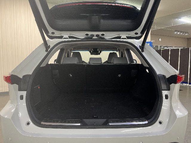 TOYOTA HARRIER HYBRID 2022 Image 31