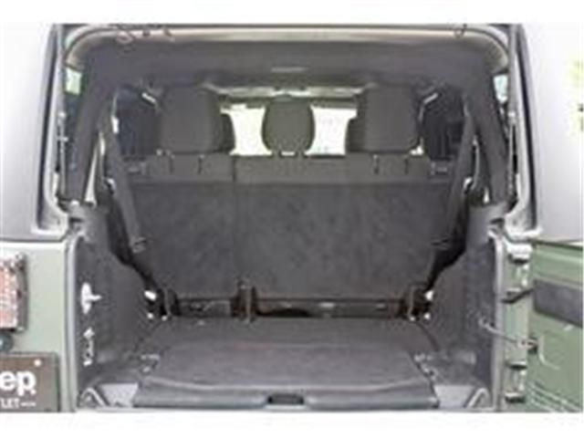 JEEP WRANGLER UNLIMI 2014 Image 31