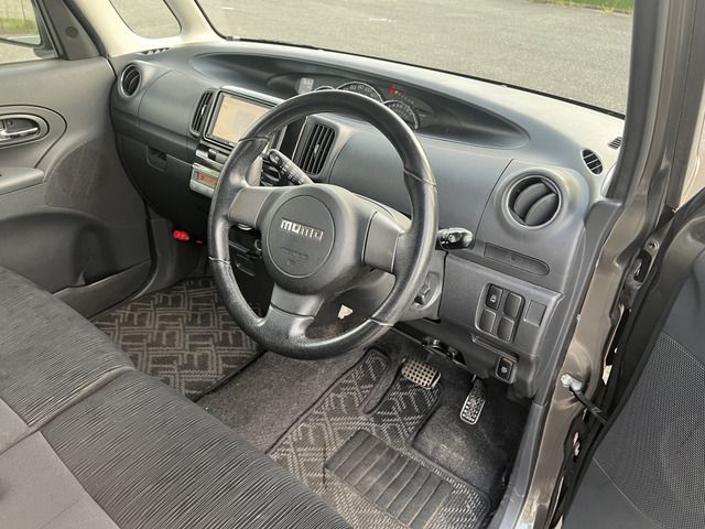 DAIHATSU TANTO CUSTOM 2011 Image 31