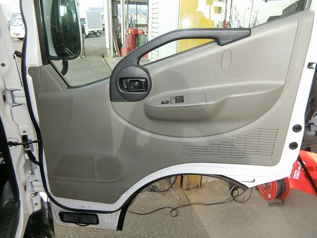 NISSAN ATLAS 2013 Image 31