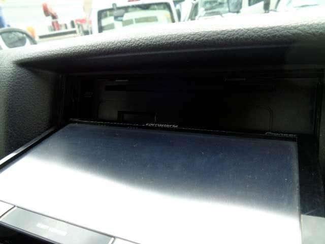 NISSAN NV350 CARAVAN 4WD 2017 Image 31