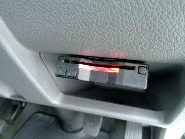 NISSAN NV350 CARAVAN 4WD 2017 Image 31