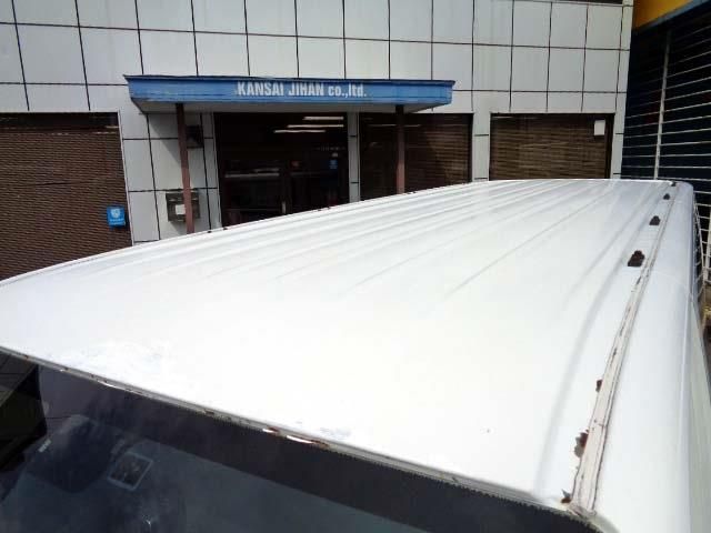 NISSAN NV350 CARAVAN 4WD 2017 Image 31