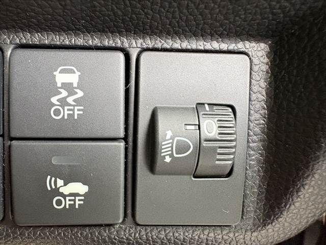 HONDA FIT HYBRID 2016 Image 31