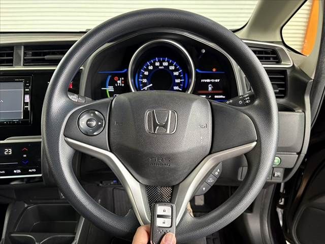 HONDA FIT HYBRID 2016 Image 31