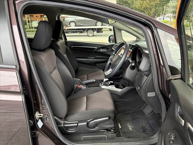 HONDA FIT HYBRID 2016 Image 31