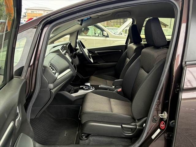 HONDA FIT HYBRID 2016 Image 31