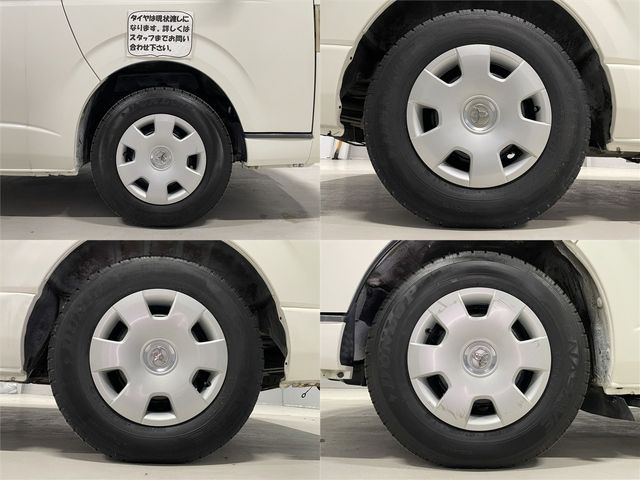 TOYOTA HIACE COMMUTER 2010 Image 31