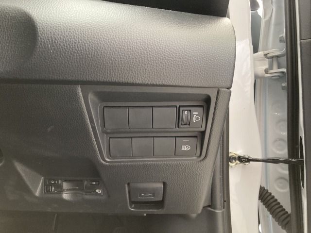 TOYOTA YARIS 2024 Image 31