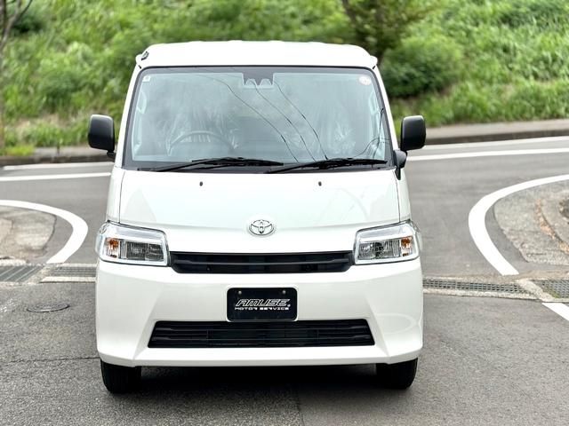 TOYOTA TOWNACE VAN 4WD 2025 Image 31