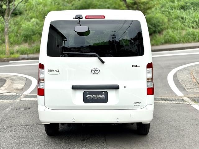 TOYOTA TOWNACE VAN 4WD 2025 Image 31