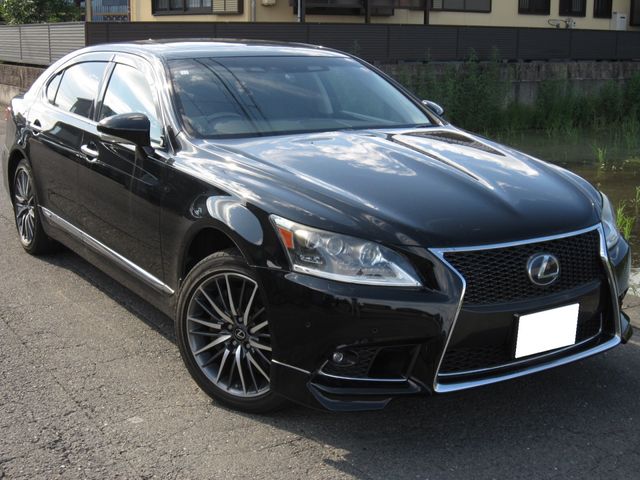 TOYOTA LEXUS LS600HL 2012 Image 31