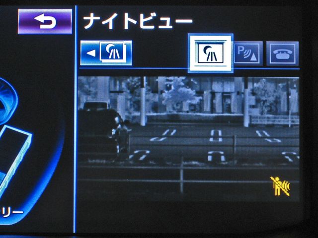 TOYOTA LEXUS LS600HL 2012 Image 31