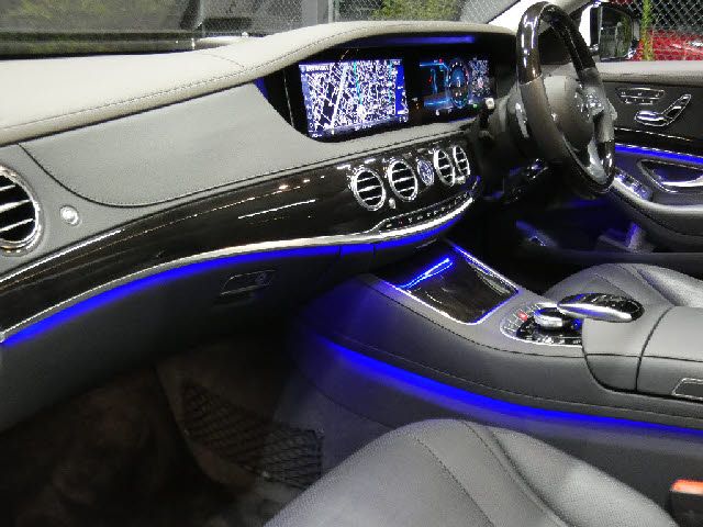 MERCEDES BENZ S CLAS 2019 Image 31