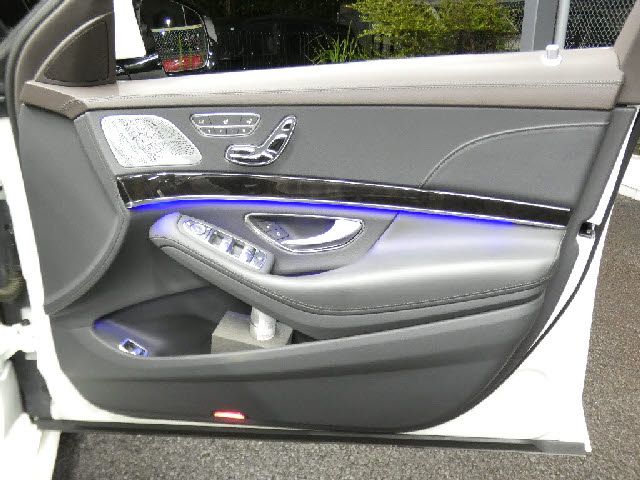 MERCEDES BENZ S CLAS 2019 Image 31