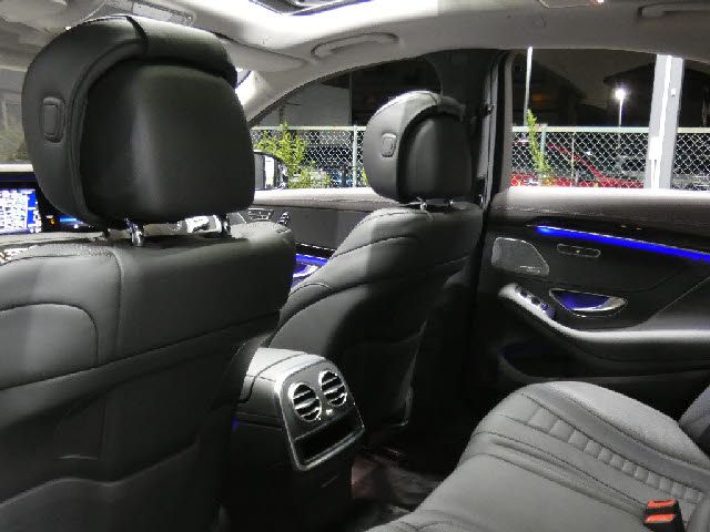 MERCEDES BENZ S CLAS 2019 Image 31