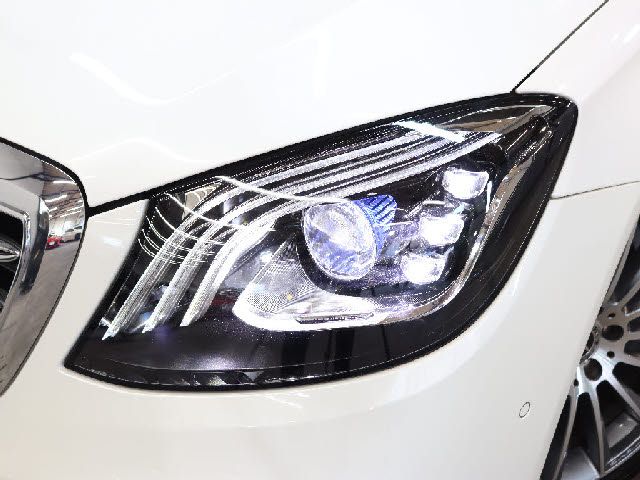 MERCEDES BENZ S CLAS 2019 Image 31