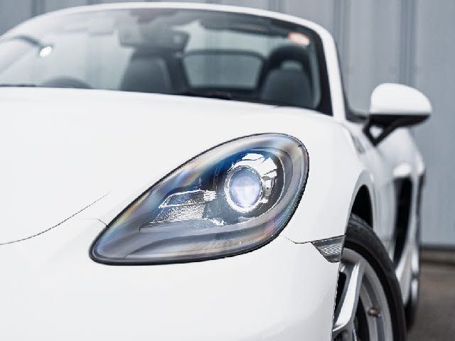 PORSCHE 718BOXSTER 2017 Image 31