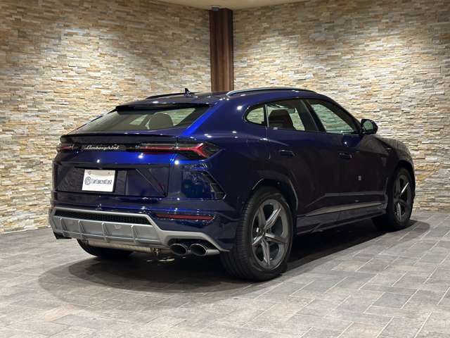LAMBORGHINI URUS 2020 Image 31