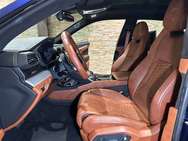 LAMBORGHINI URUS 2020 Image 31