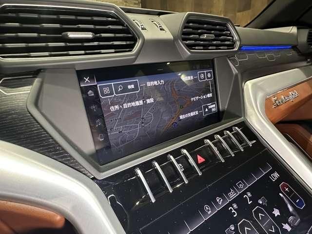 LAMBORGHINI URUS 2020 Image 31