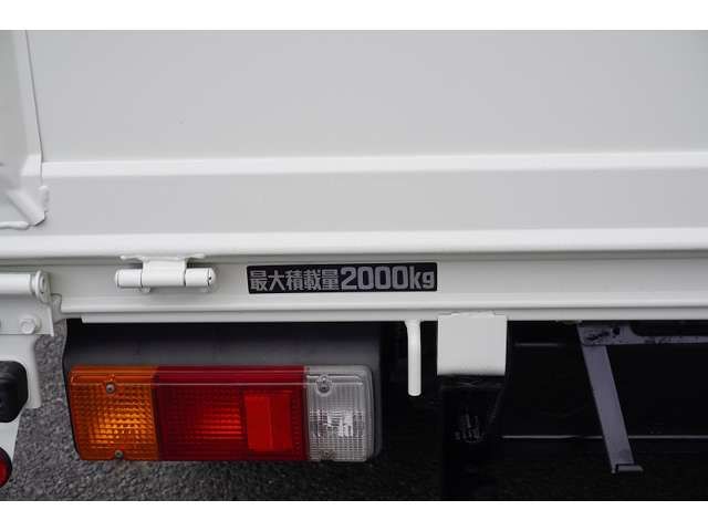 HINO DUTRO 2017 Image 31