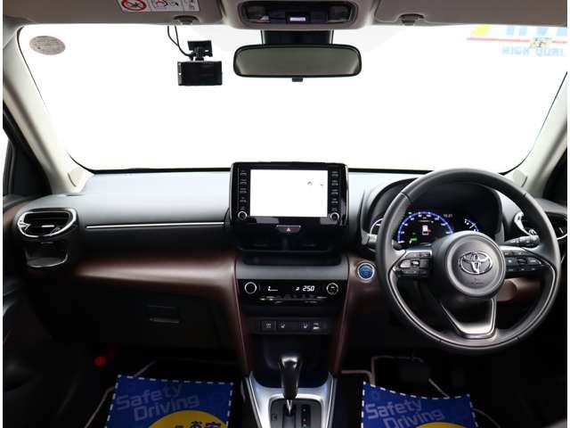 TOYOTA YARIS CROSS HYBRID 2021 Image 31