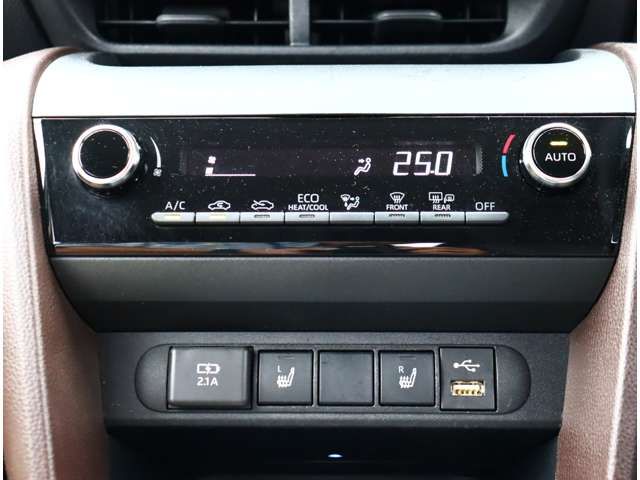 TOYOTA YARIS CROSS HYBRID 2021 Image 31