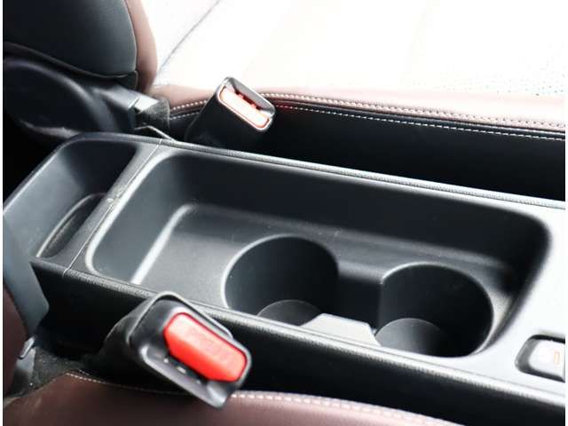 TOYOTA YARIS CROSS HYBRID 2021 Image 31